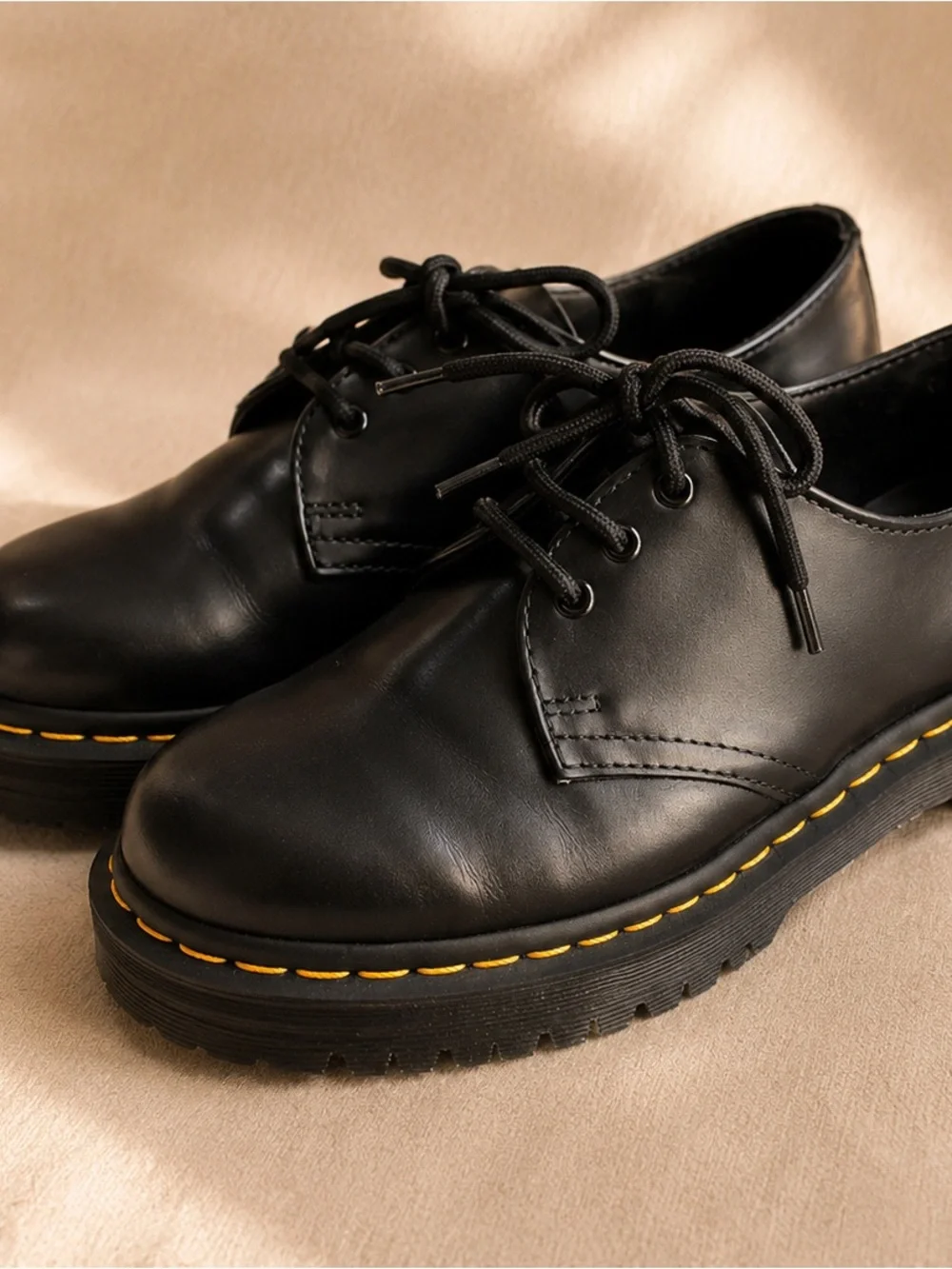 Dr. Martens 1461 Bex Black 3-Eye Casual Oxford Leather Shoes women’s 7